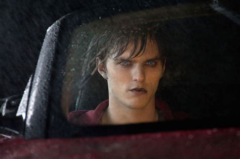 ¿Qué pasa si un chico común se enfrenta al apocalipsis zombie en busca del amor? Un análisis de Warm Bodies (2013) con Nicholas Hoult!